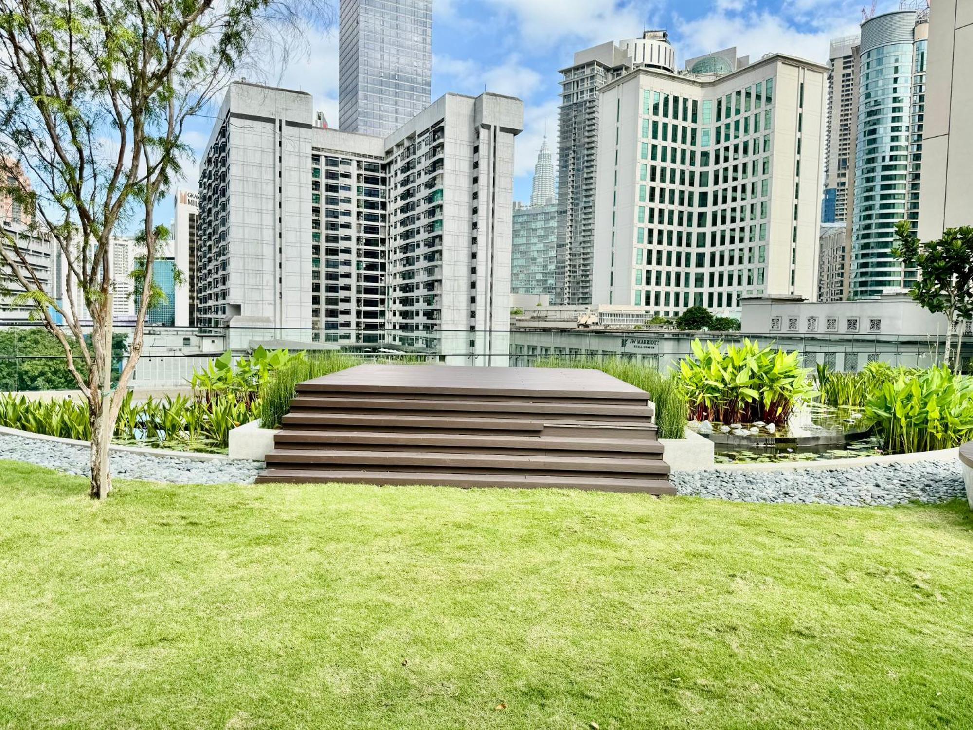 Klcc Suites At Axon By Skypool Kuala Lumpur Exteriör bild