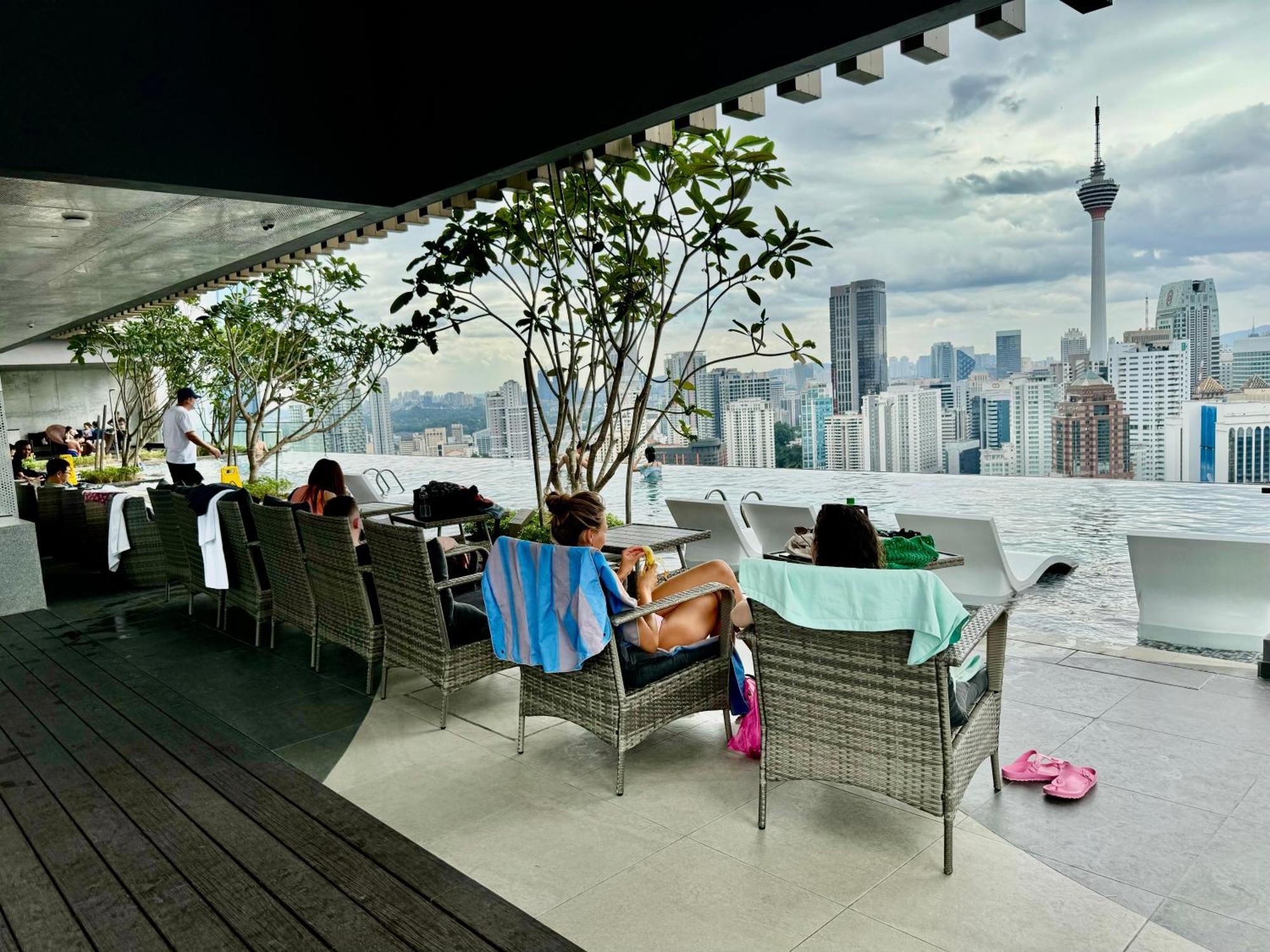 Klcc Suites At Axon By Skypool Kuala Lumpur Exteriör bild