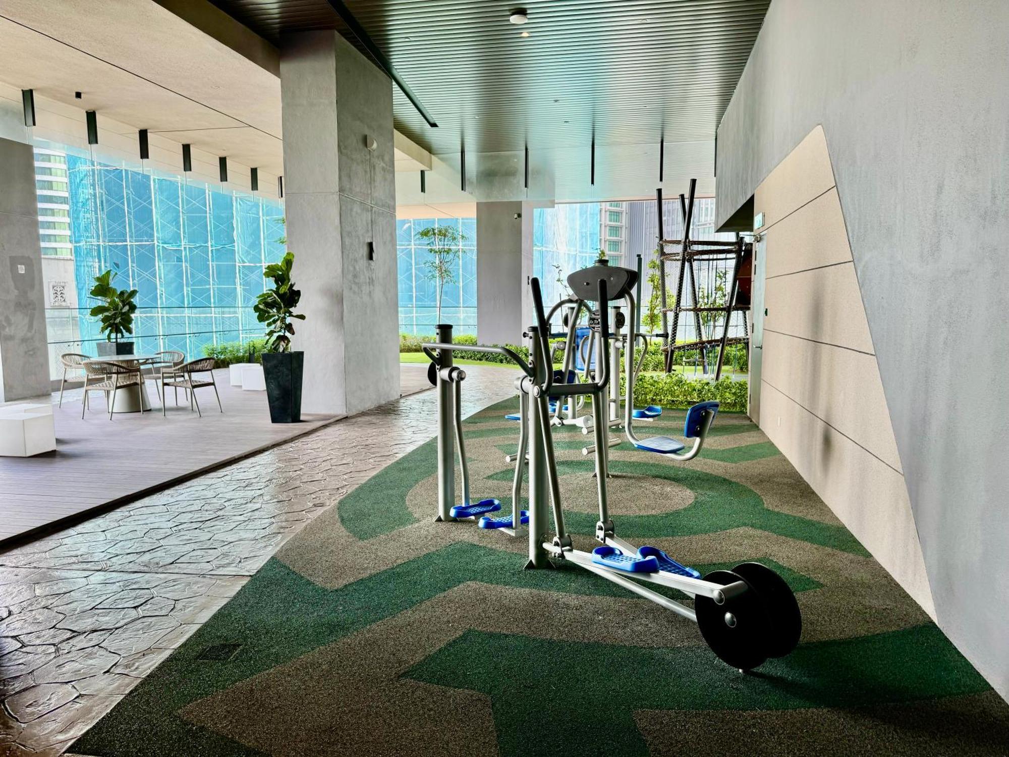 Klcc Suites At Axon By Skypool Kuala Lumpur Exteriör bild