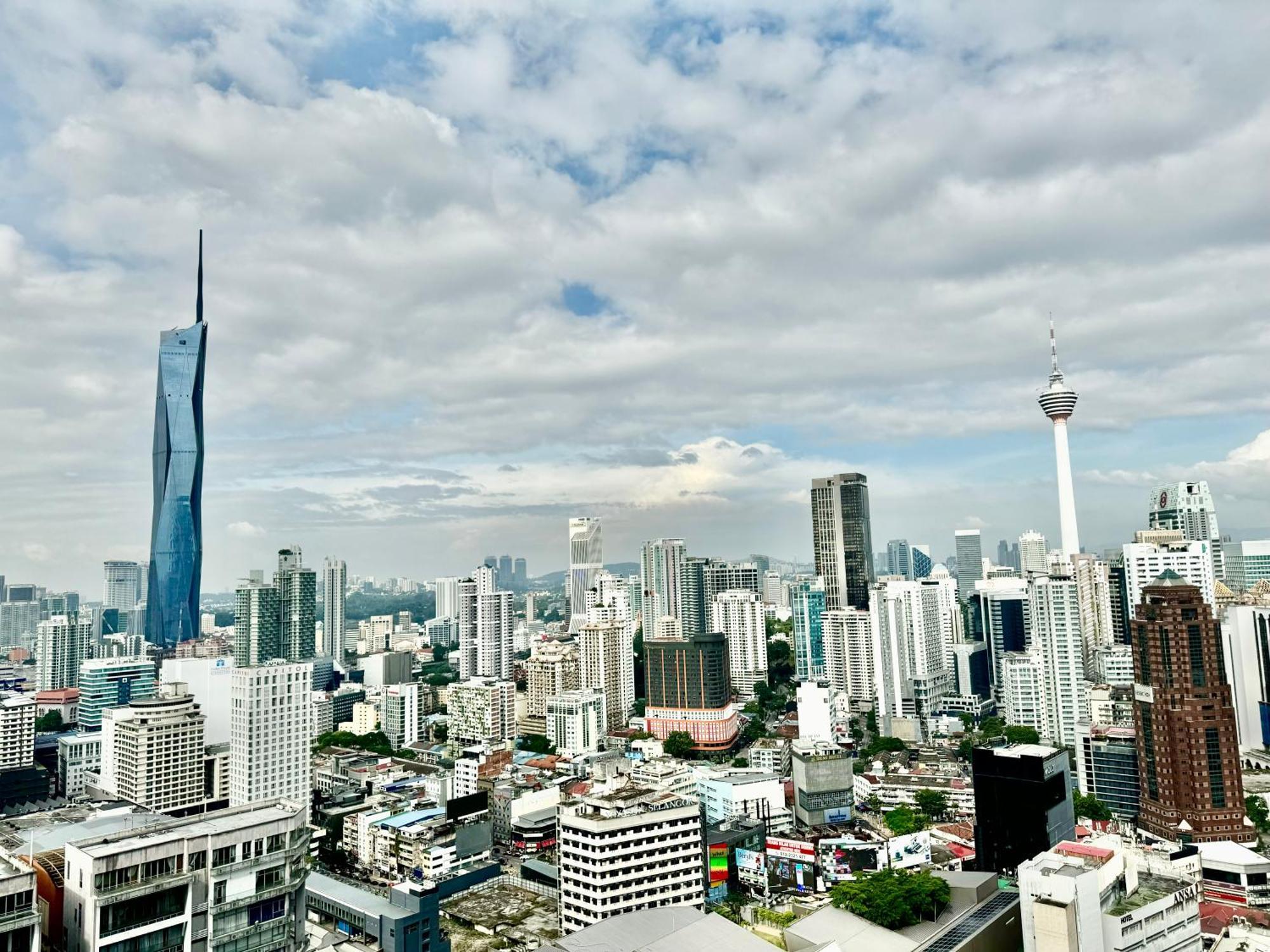 Klcc Suites At Axon By Skypool Kuala Lumpur Exteriör bild